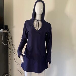 Elegant Navy Blue Women's Hoodie